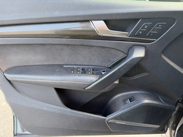 Used 2018 Audi SQ5 Prestige w/ Prestige Package AWD/4WD image 31