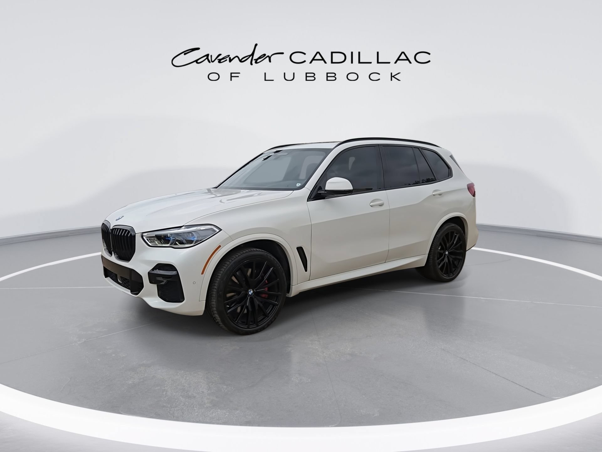 Used 2023 BMW X5 M50i w/ Executive Package AWD/4WD image 4
