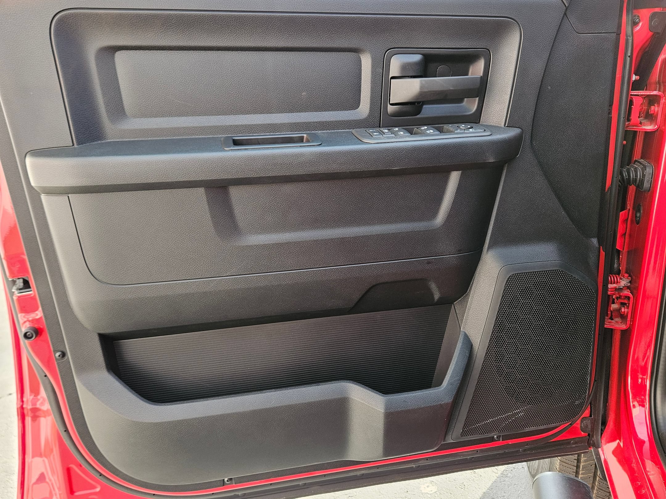 New 2026 RAM 2500 Tradesman AWD/4WD image 15