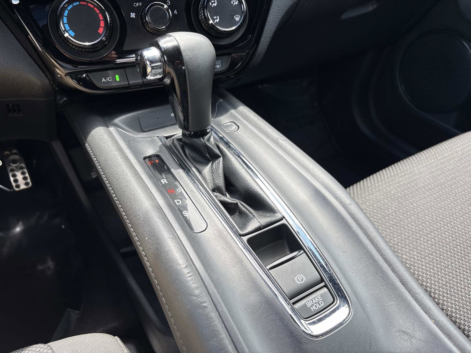 Used 2019 Honda HR-V Sport image 22