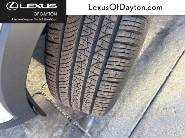 Used 2021 Volvo XC40 T5 R-Design w/ Climate Package image 9