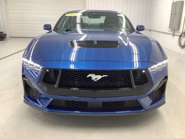 Used 2024 Ford Mustang GT Premium RWD image 2