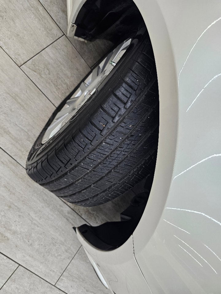 Used 2010 Cadillac CTS Luxury image 38