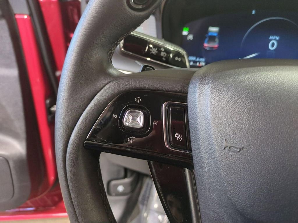 Certified 2023 Lincoln Corsair FWD w/ Towing Package image 19