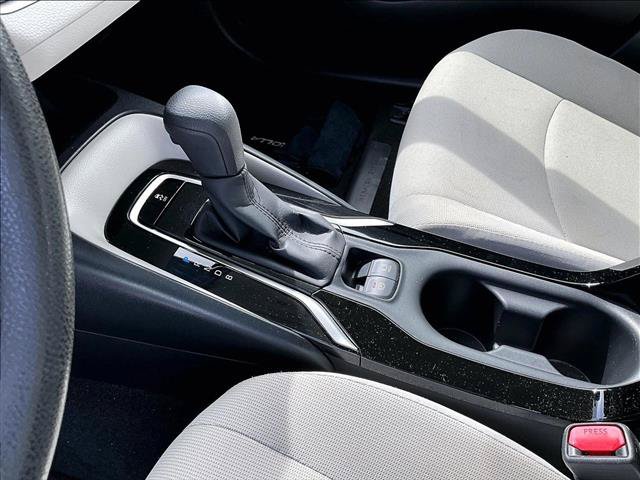 Used 2021 Toyota Corolla LE FWD image 15