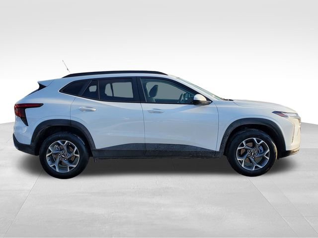 Certified 2024 Chevrolet Trax LT w/ Driver Confidence Package image 6