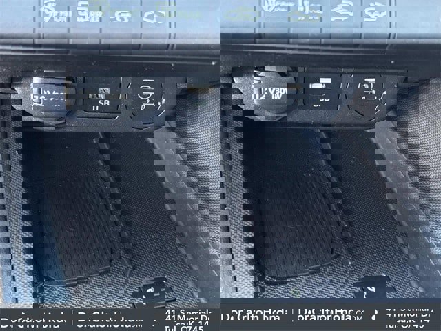 Used 2025 Hyundai Elantra SEL image 18