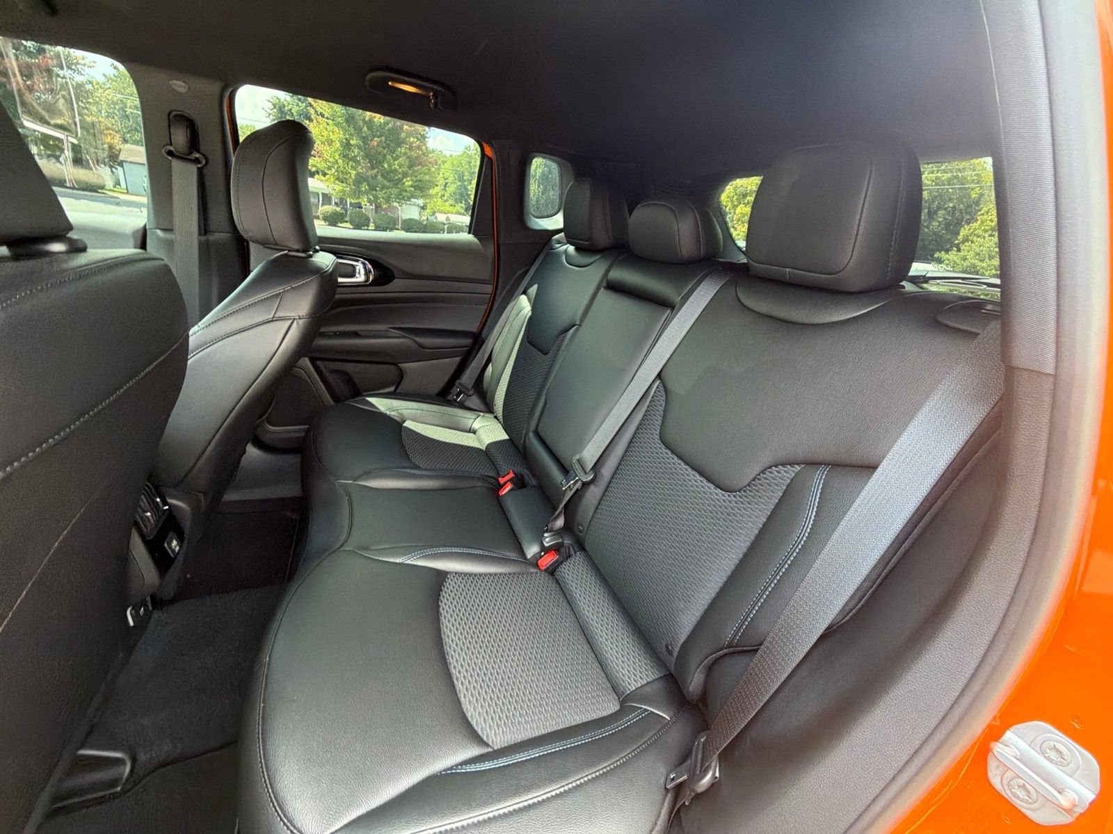 Used 2026 Jeep Compass Latitude AWD/4WD image 21