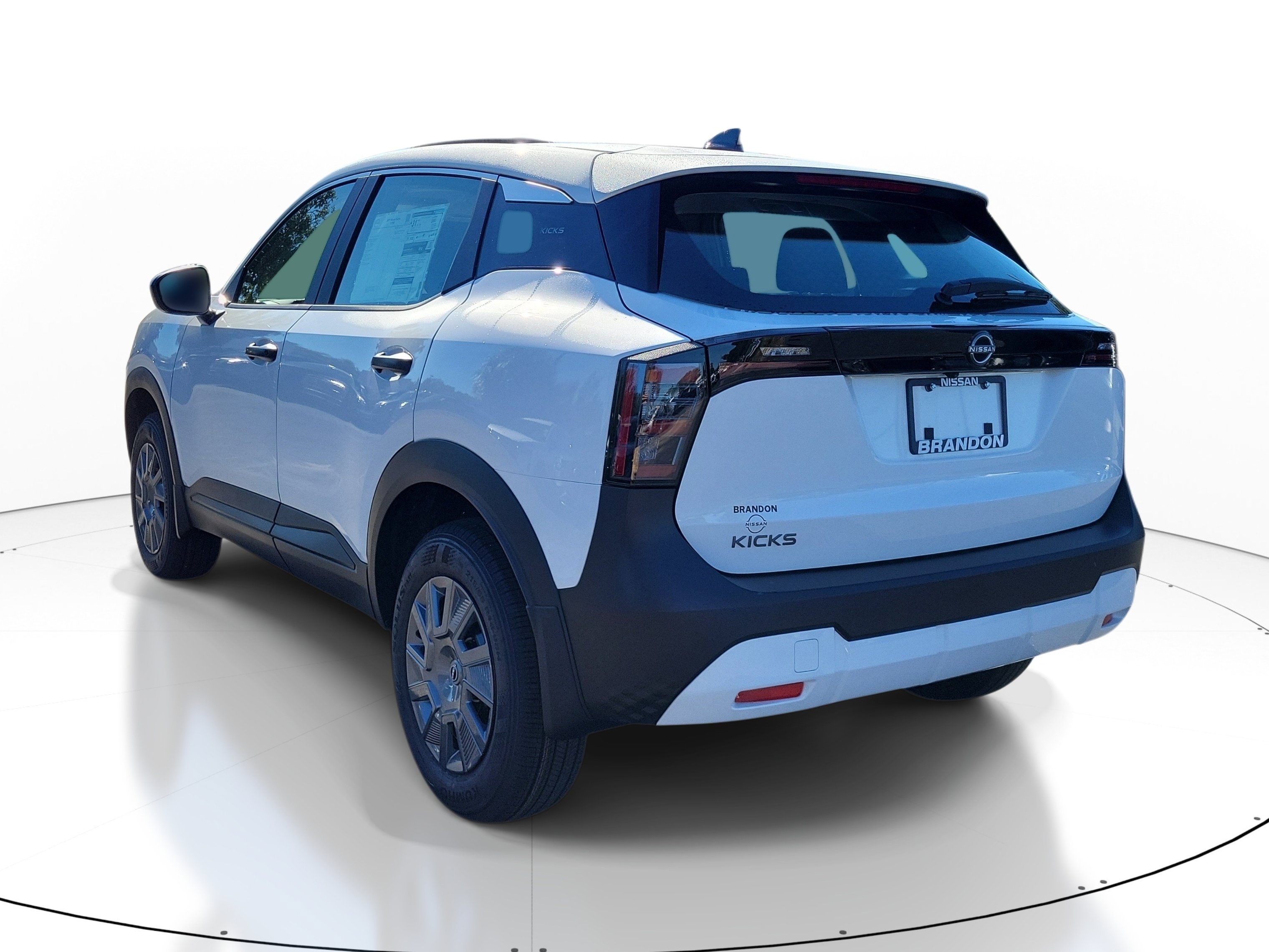 New 2027 Nissan Kicks S FWD image 5