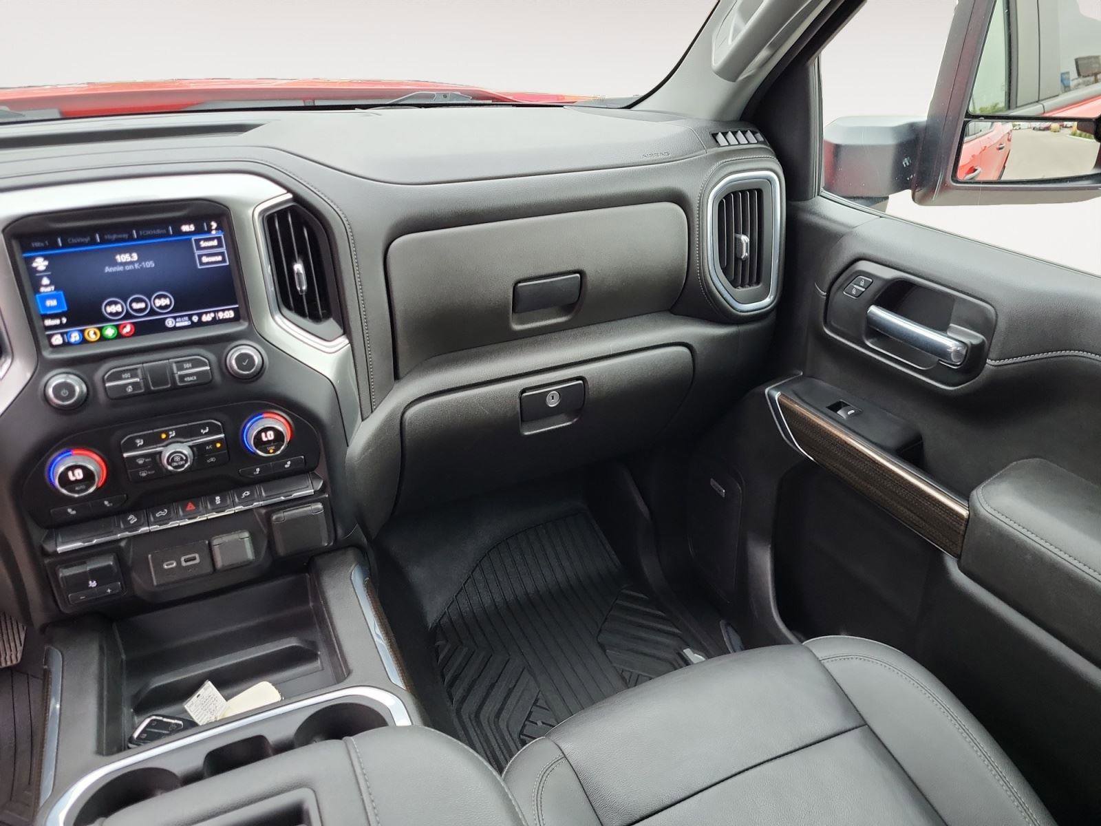 Used 2022 Chevrolet Silverado 1500 LT Trail Boss w/ Convenience Package II image 13