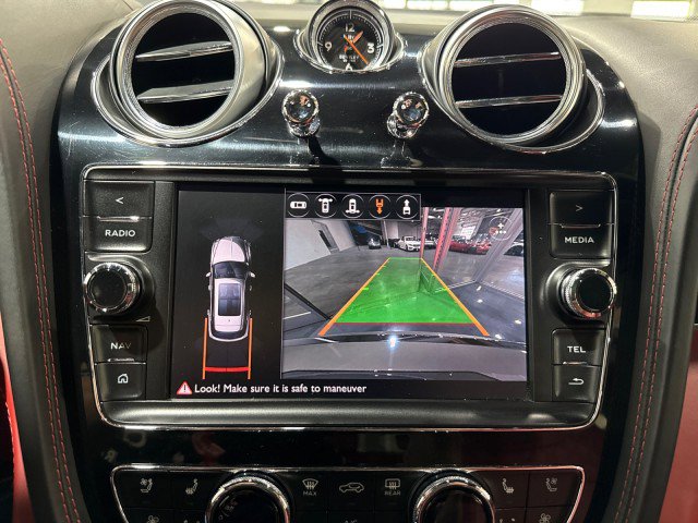 Used 2018 Bentley Bentayga image 86