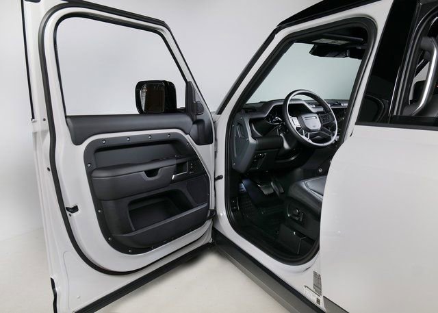 New 2026 Land Rover Defender 110 S image 25