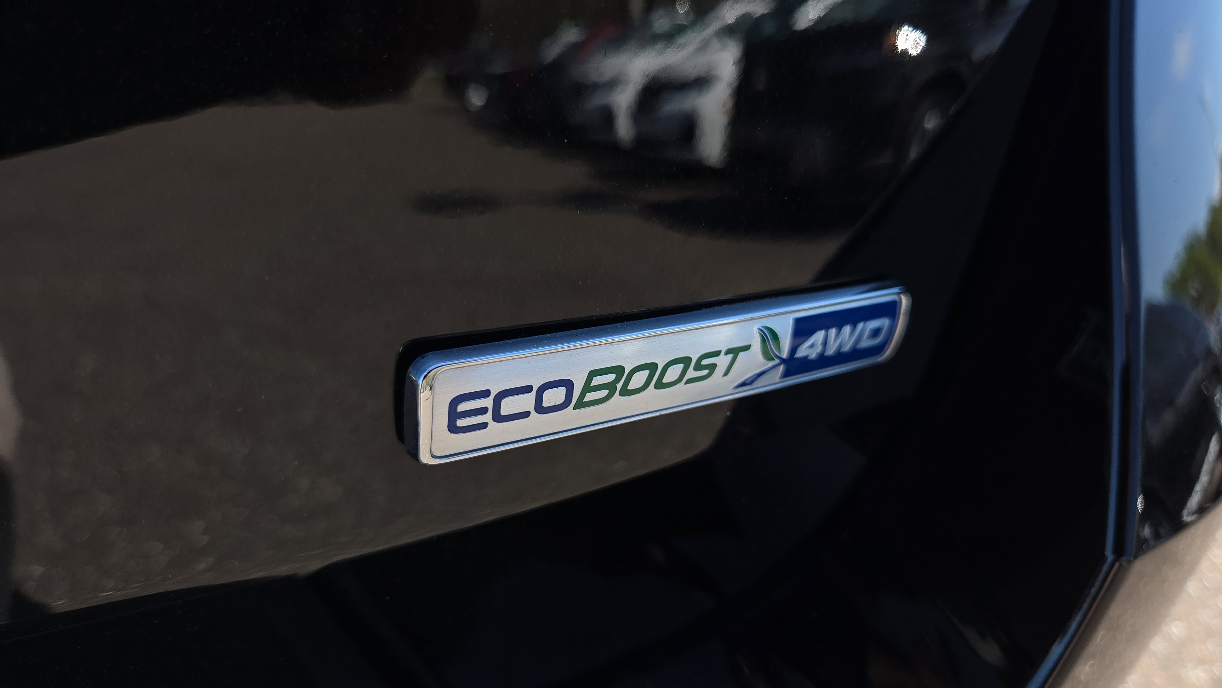 Used 2020 Ford Explorer XLT w/ Equipment Group 202A image 18