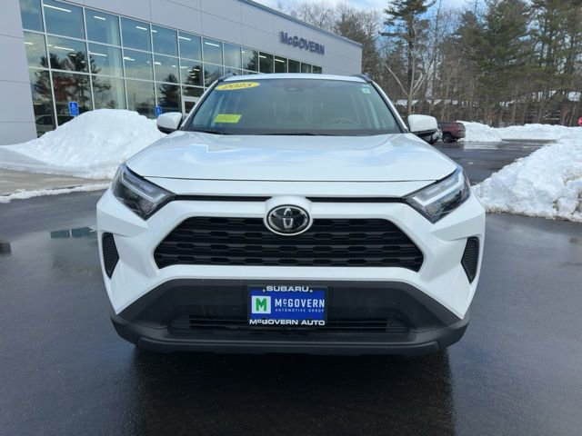 Used 2025 Toyota RAV4 XLE image 2