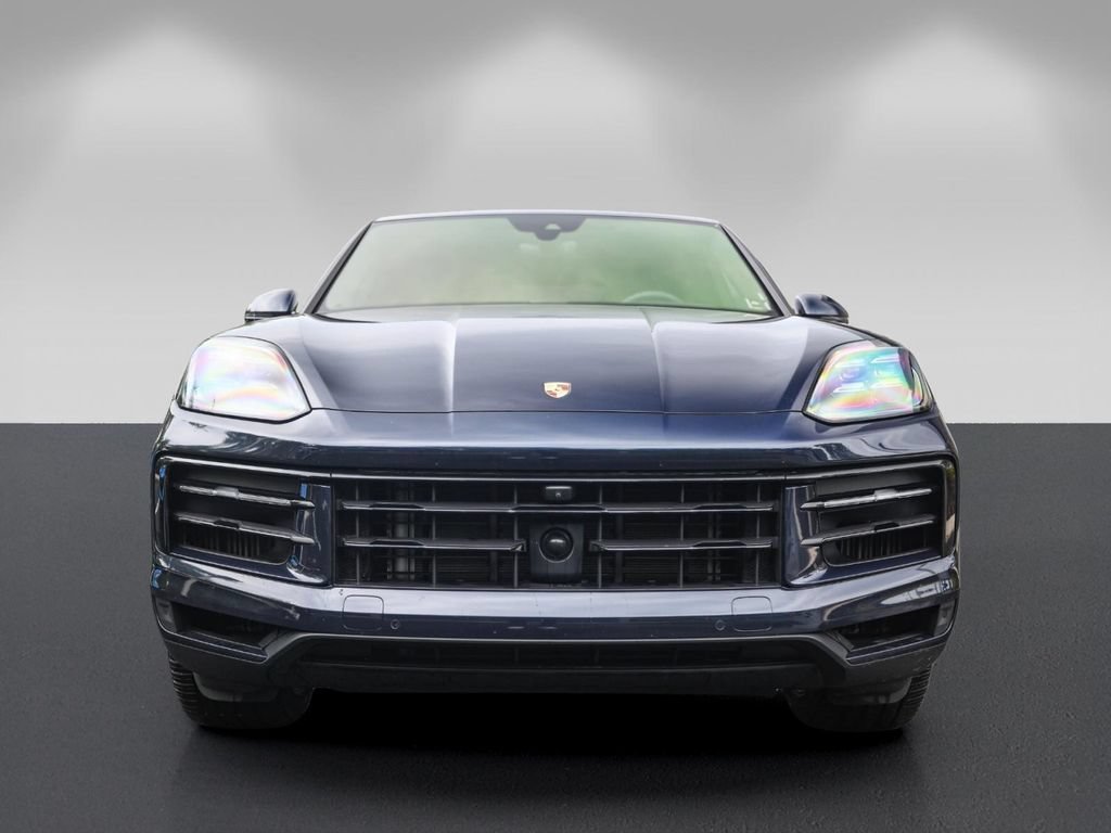 Used 2024 Porsche Cayenne Coupe AWD/4WD image 8