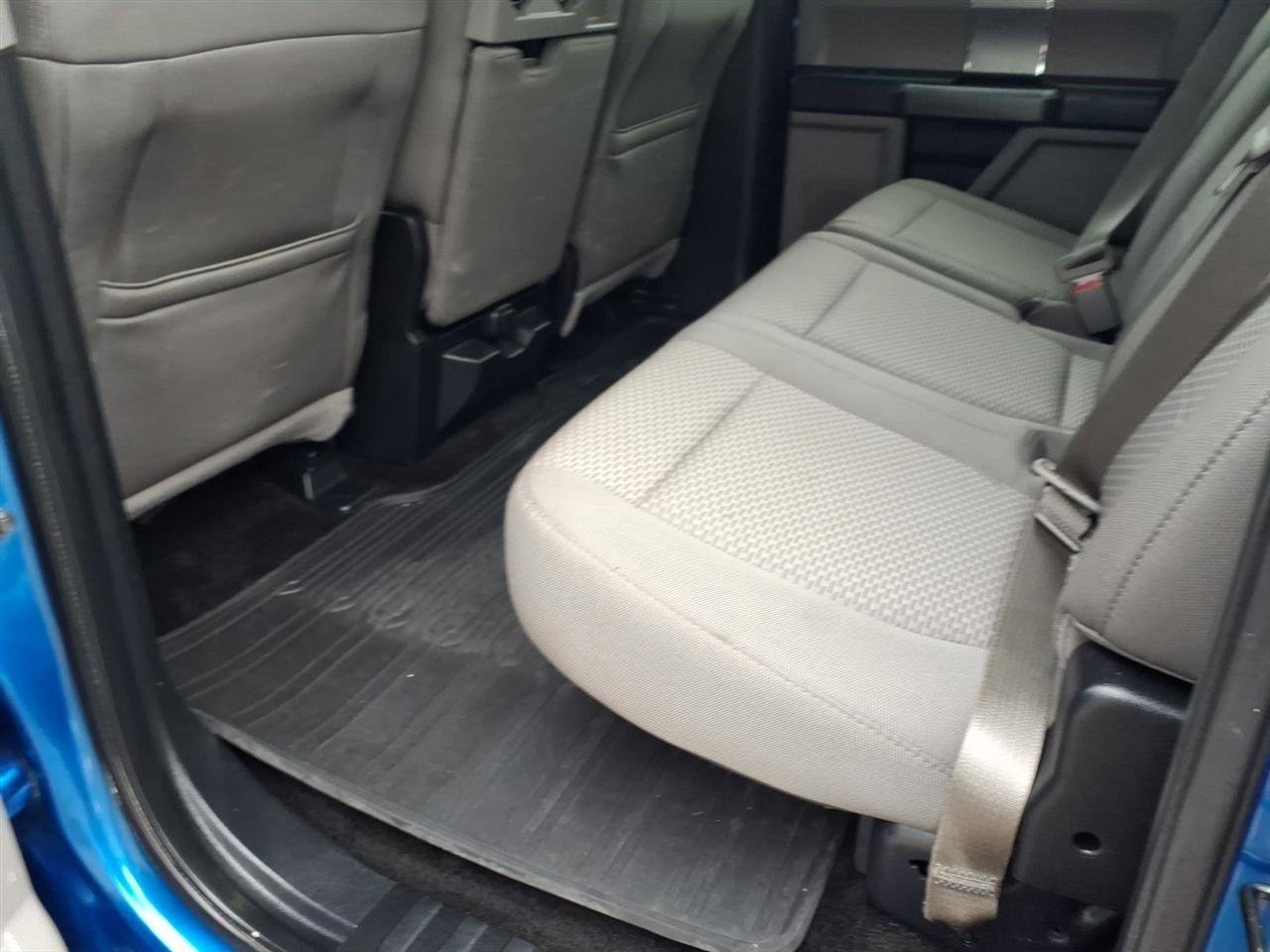 Used 2015 Ford F150 XLT w/ Equipment Group 302A Luxury image 6