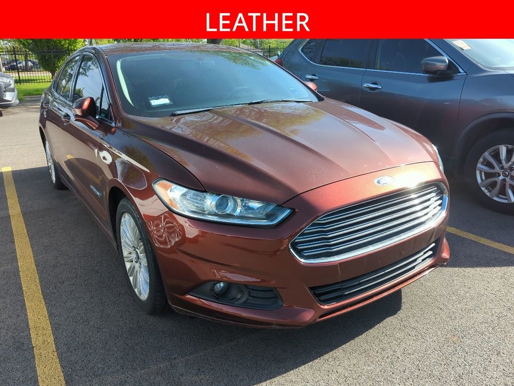 Used 2016 Ford Fusion SE w/ Equipment Group 502A FWD image 3