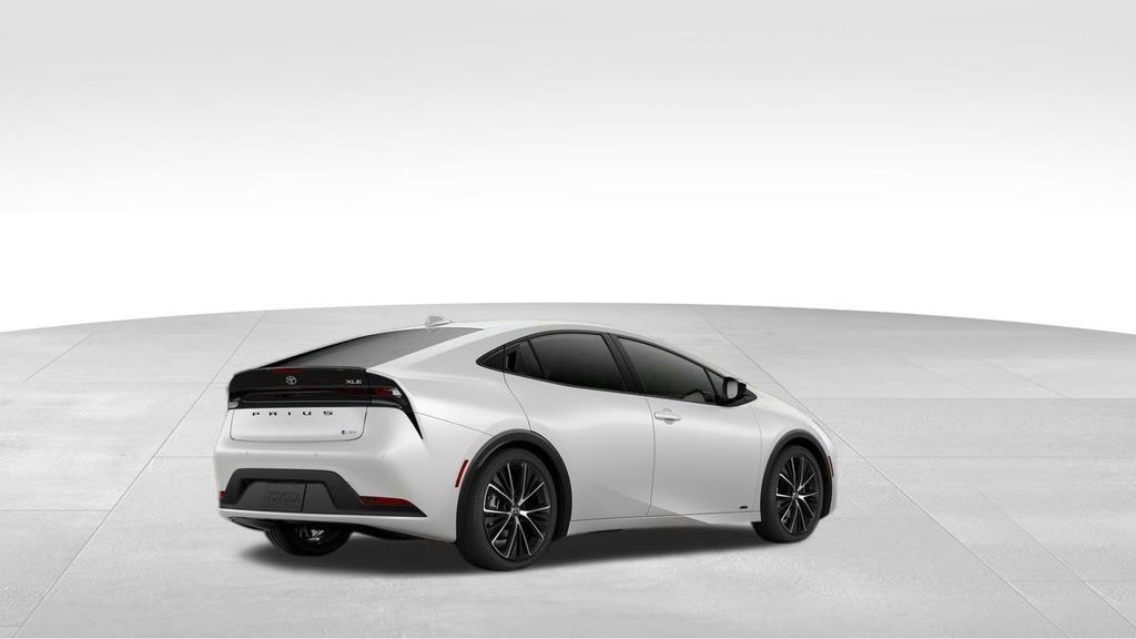 New 2026 Toyota Prius XLE image 32