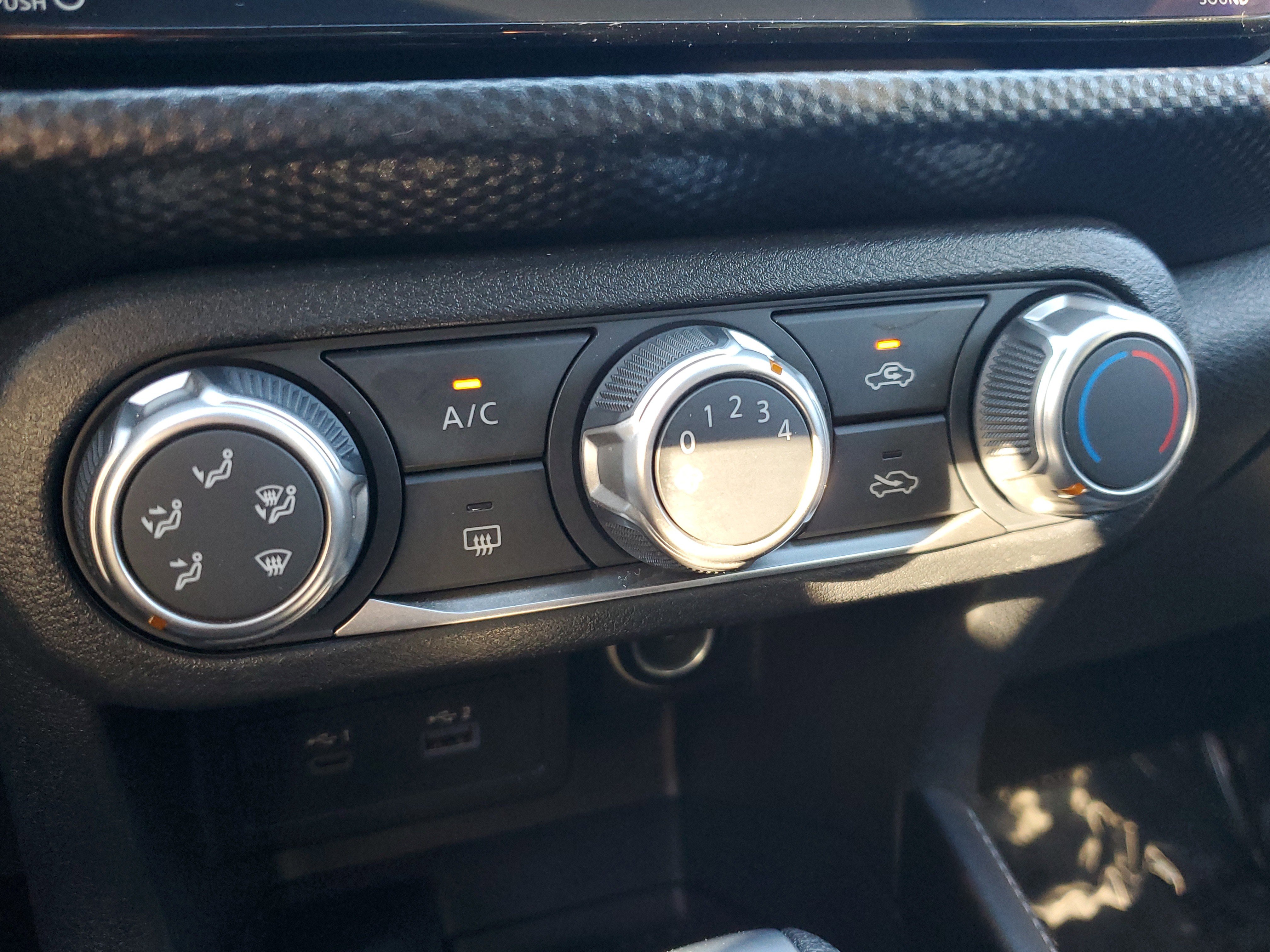 Certified 2023 Nissan Kicks SV image 24