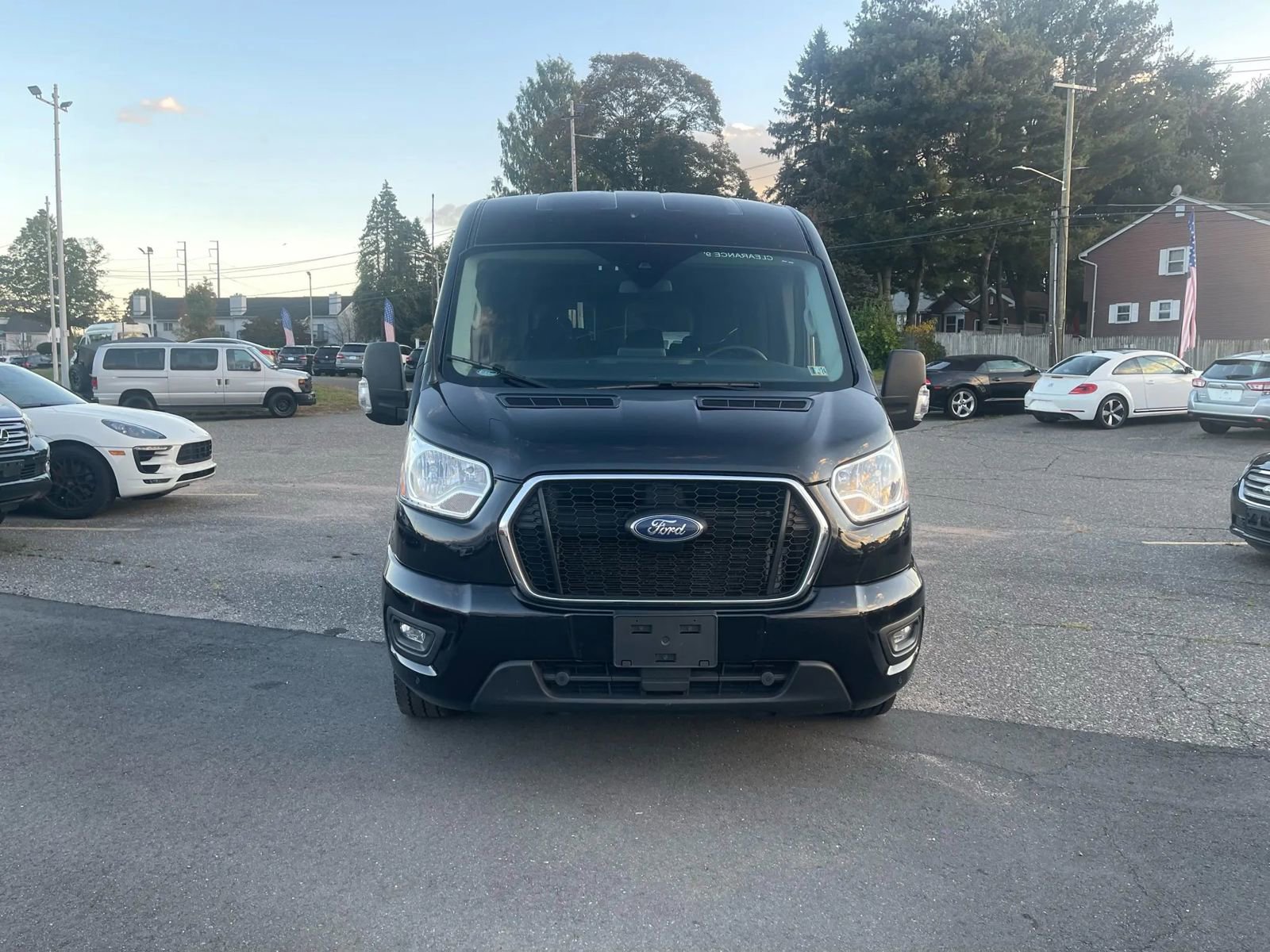 Used 2021 Ford Transit 350 XLT image 8