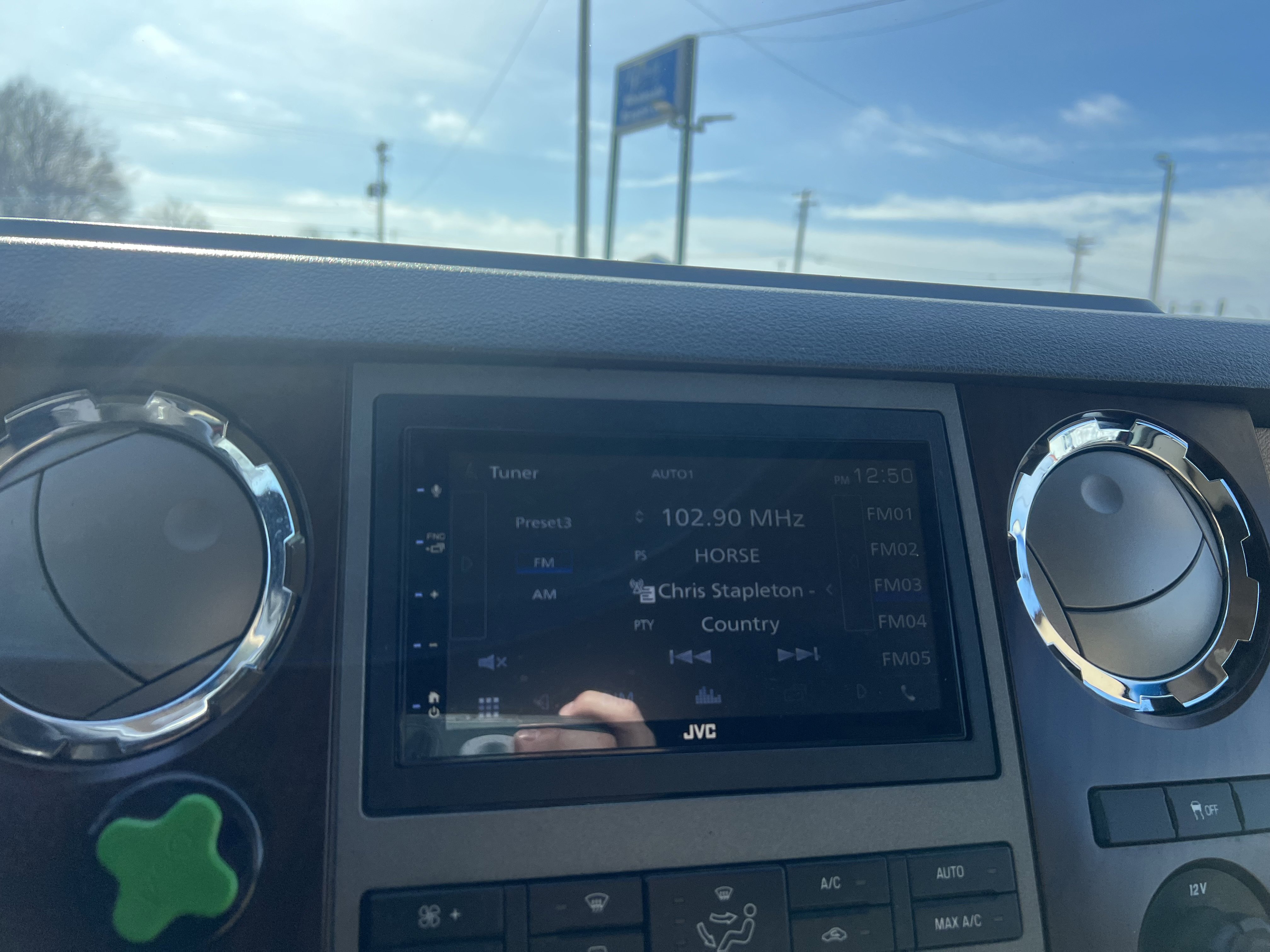 Used 2011 Ford F250 Lariat w/ Lariat Interior Pkg image 21