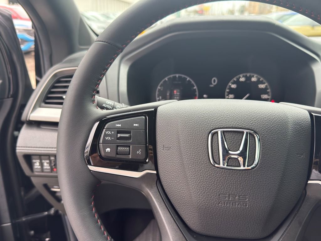 Used 2026 Honda Odyssey Sport-L image 17