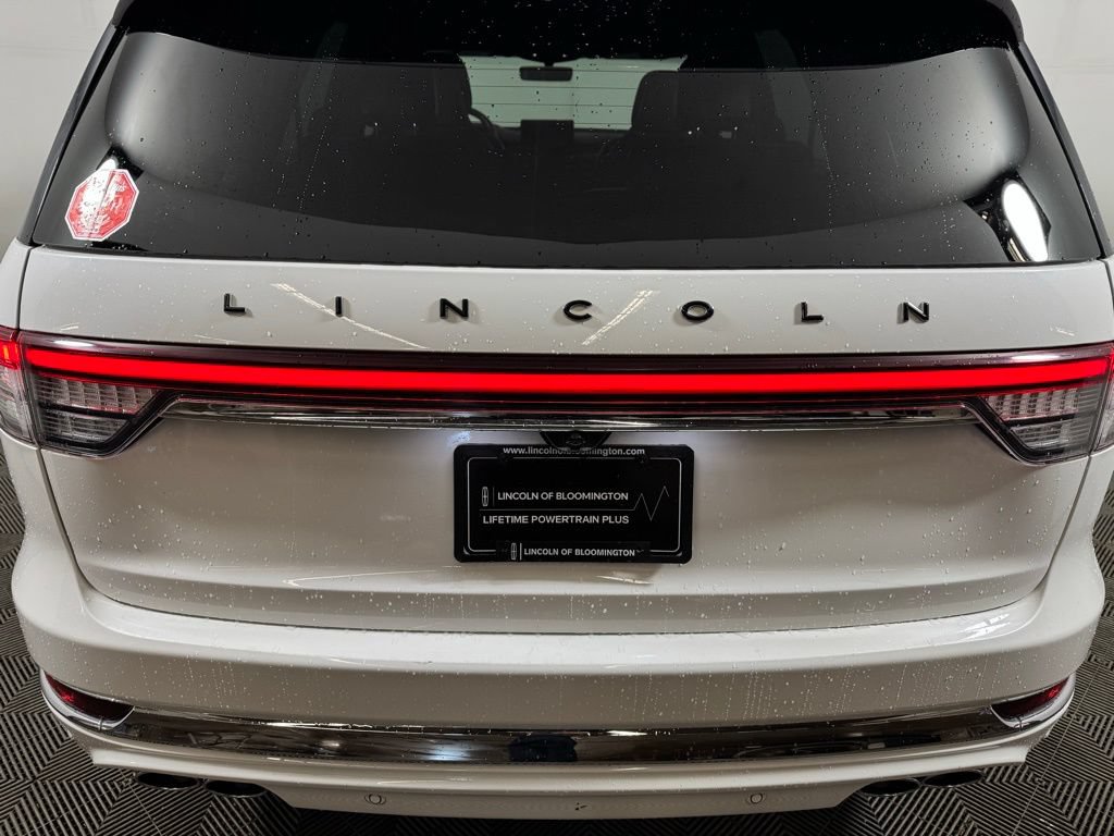 Certified 2023 Lincoln Aviator Black Label w/ Dynamic Handling Package AWD/4WD image 57