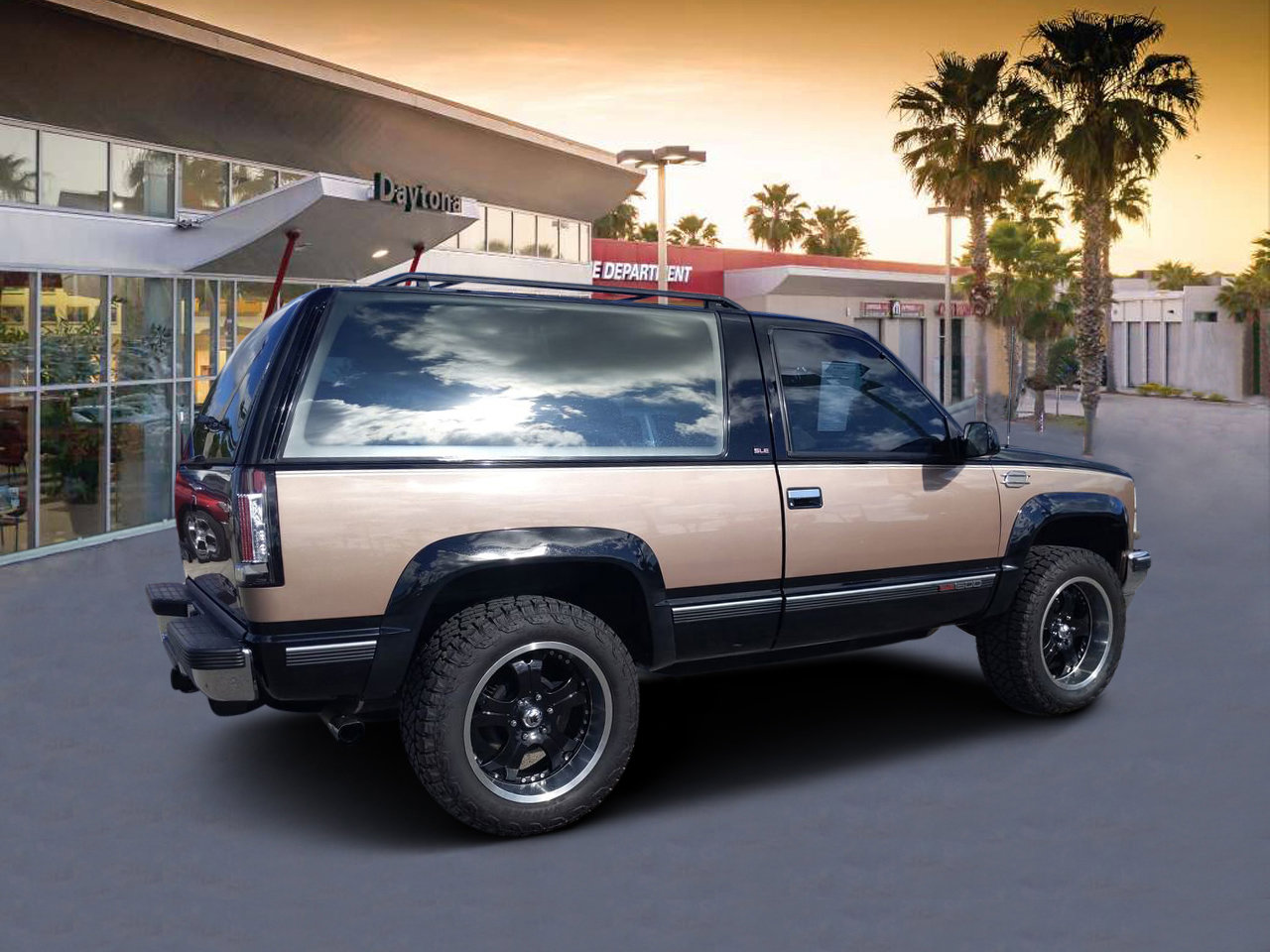 Used 1994 GMC Yukon 4WD 2-Door image 3
