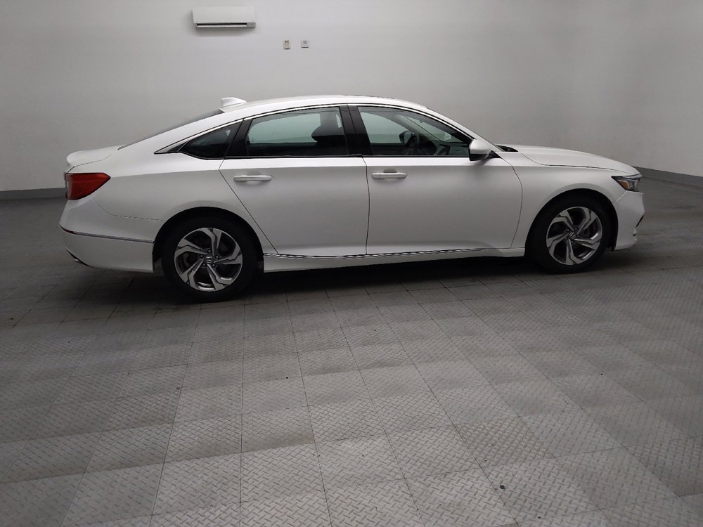 Used 2019 Honda Accord EX image 10