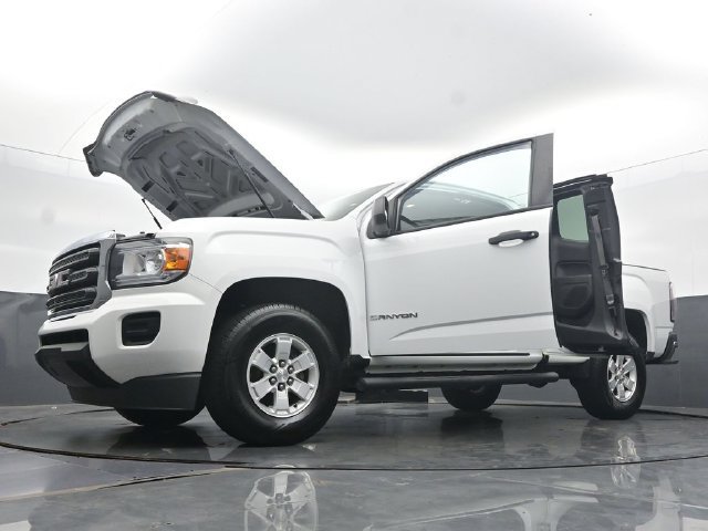 Used 2020 GMC Canyon W/T w/ Convenience Package RWD image 57