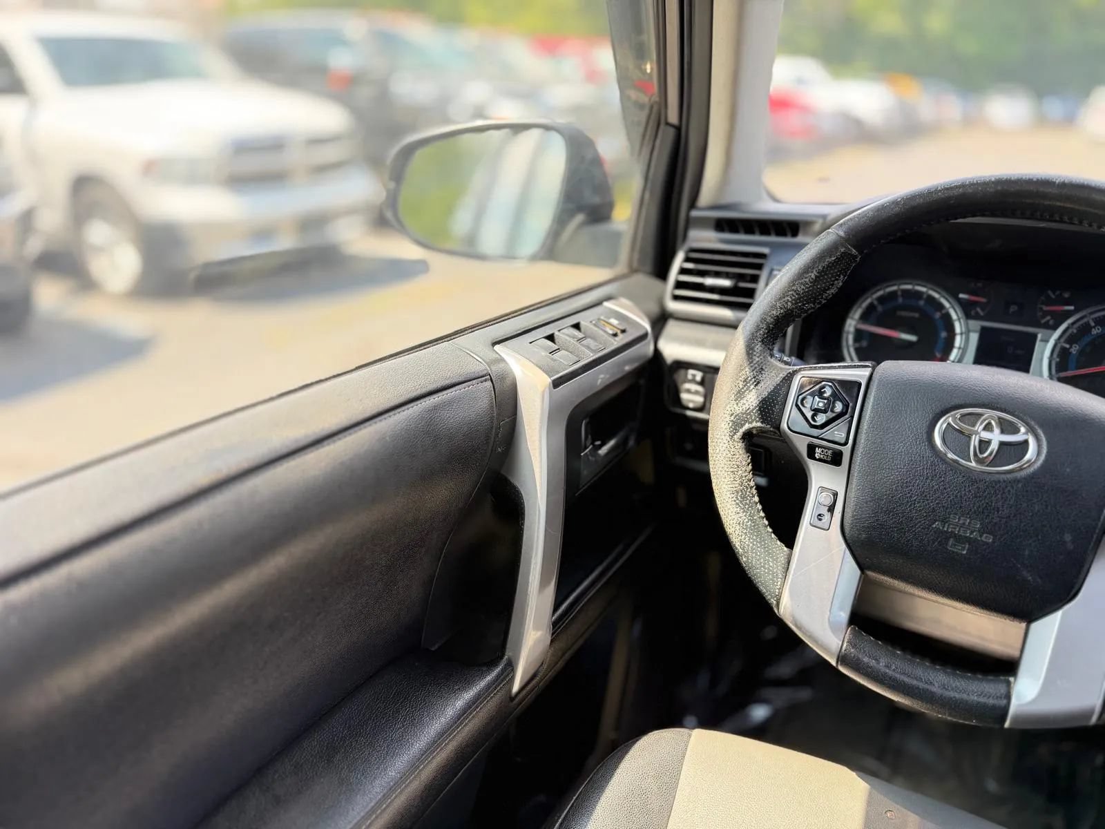 Used 2017 Toyota 4Runner SR5 Premium AWD/4WD image 22