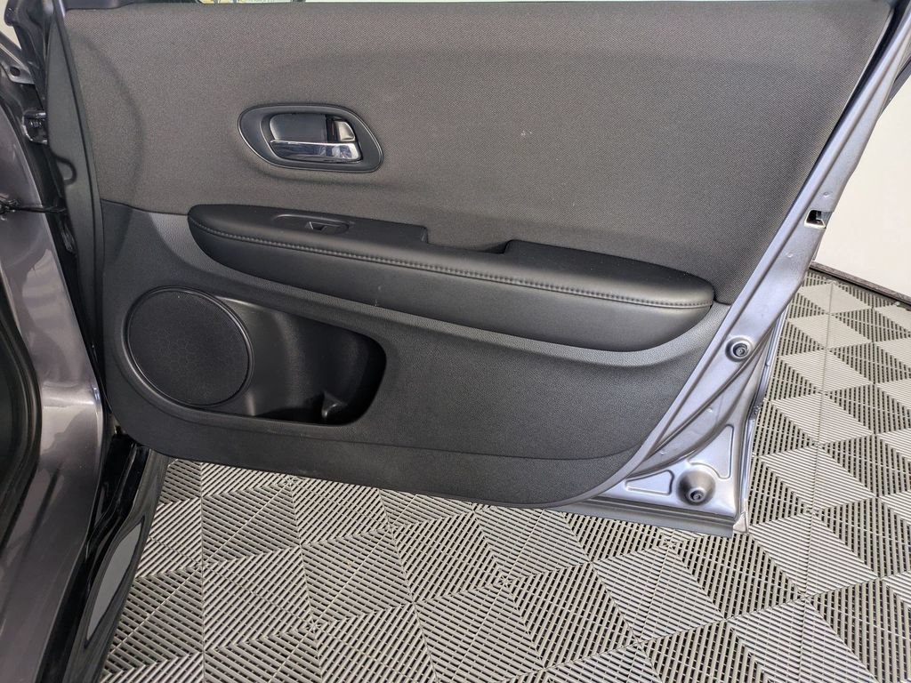 Used 2022 Honda HR-V Sport image 33