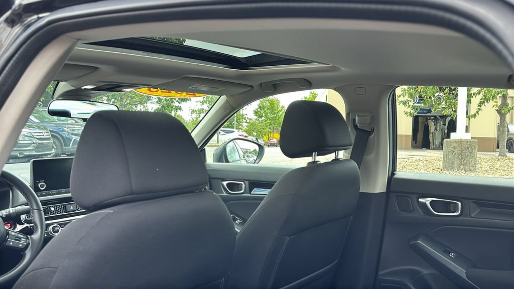 Used 2023 Honda Civic EX image 31