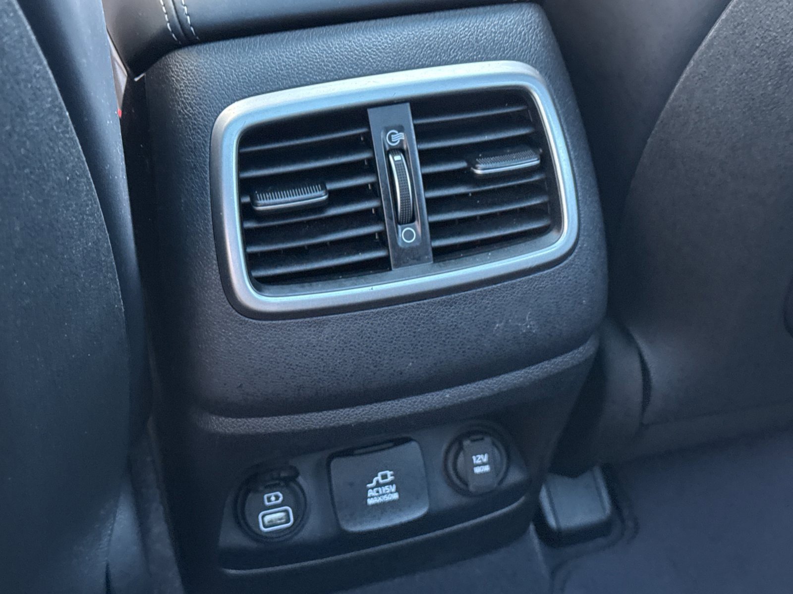 Used 2019 Kia Sorento SX image 13