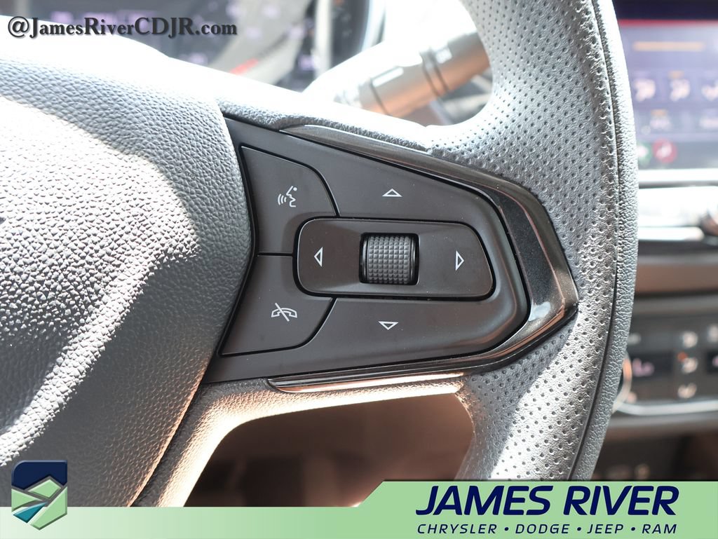 Used 2023 Chevrolet TrailBlazer LT w/ Convenience Package FWD image 26
