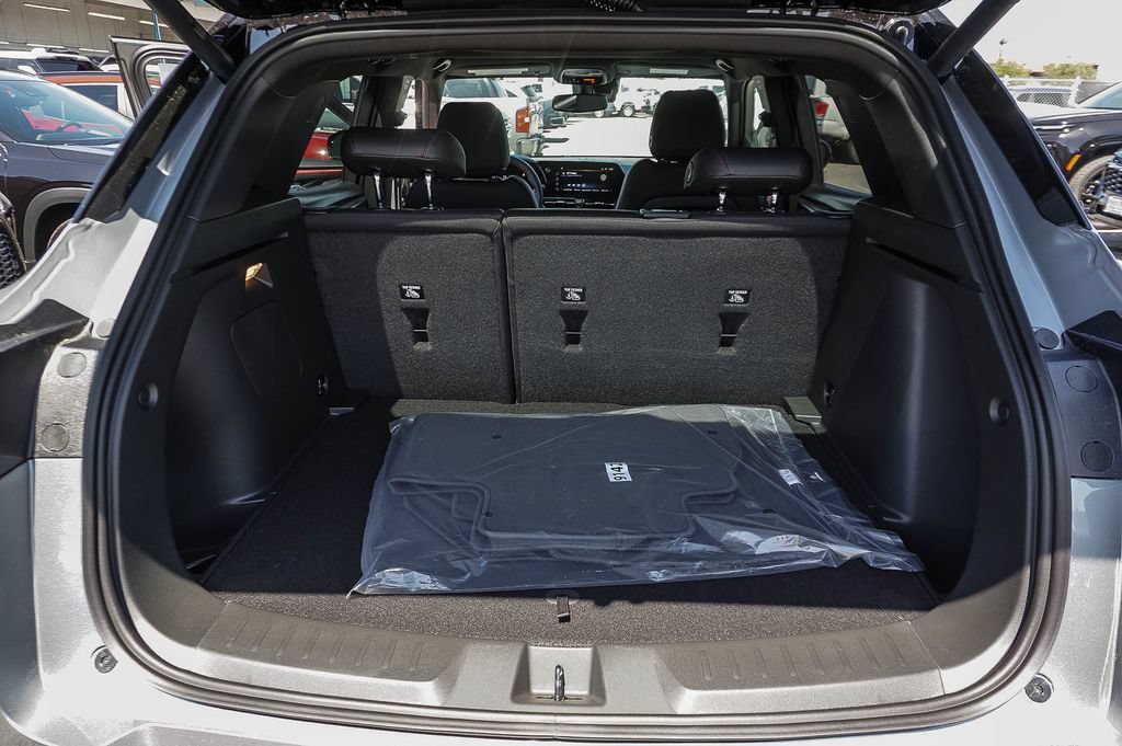 New 2026 Chevrolet TrailBlazer RS w/ Convenience Package FWD image 24