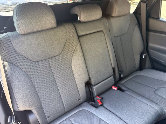 Used 2023 Hyundai Santa Fe SEL AWD/4WD image 23
