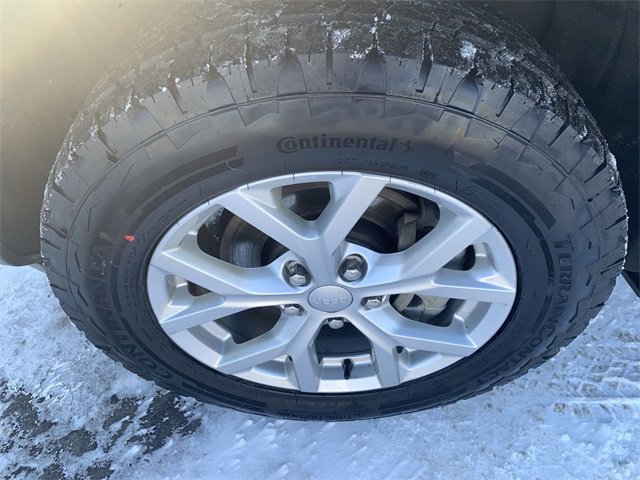 Used 2023 Jeep Grand Cherokee Limited image 33