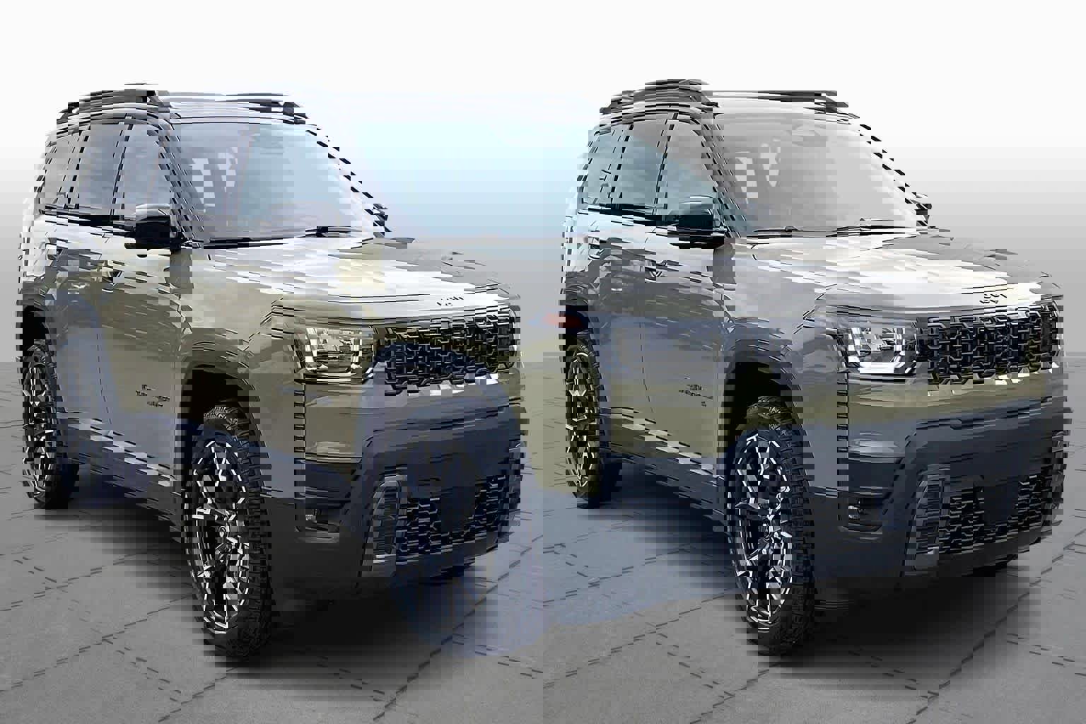 New 2026 Jeep Cherokee Overland w/ Advanced Pro Tech Group image 2