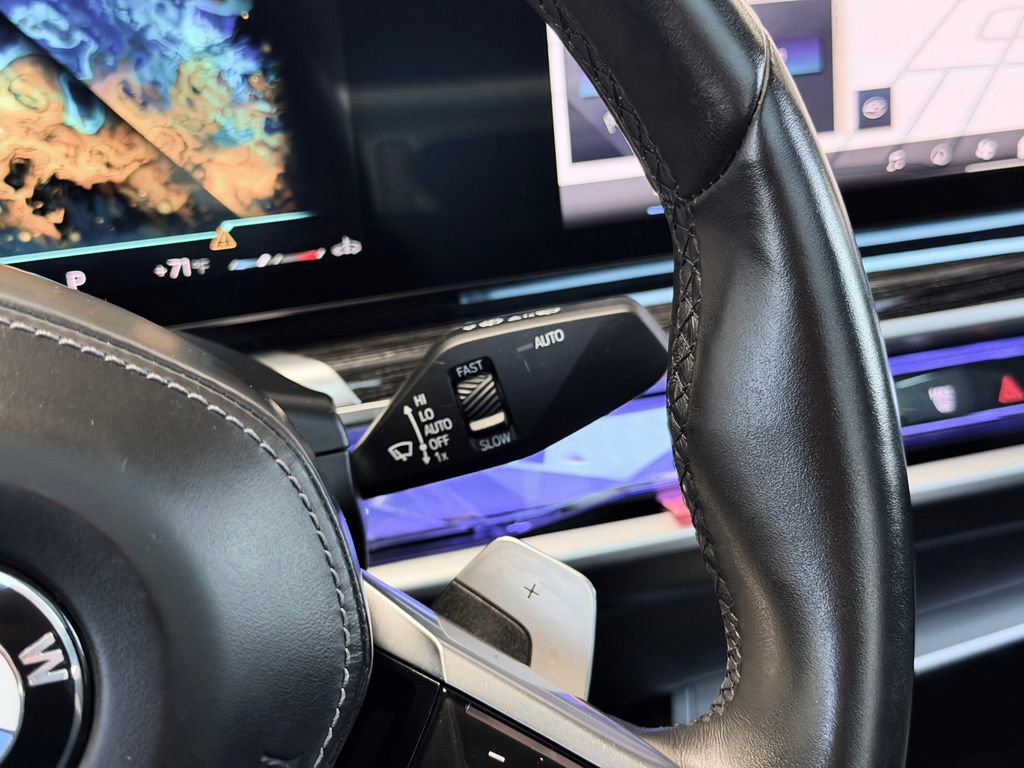 Used 2024 BMW 760i xDrive w/ Executive Package image 16