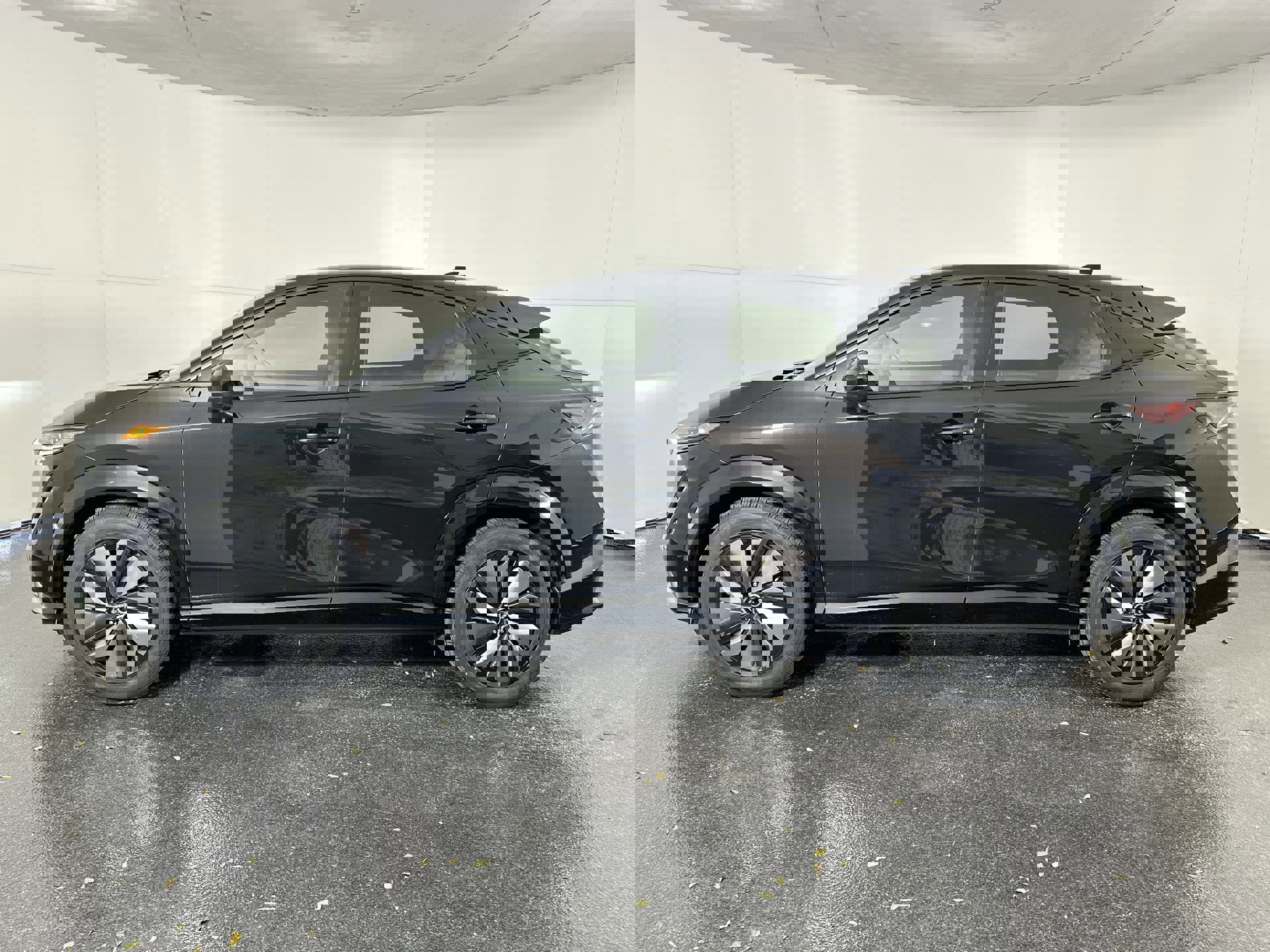 Certified 2023 Nissan Ariya AWD image 7