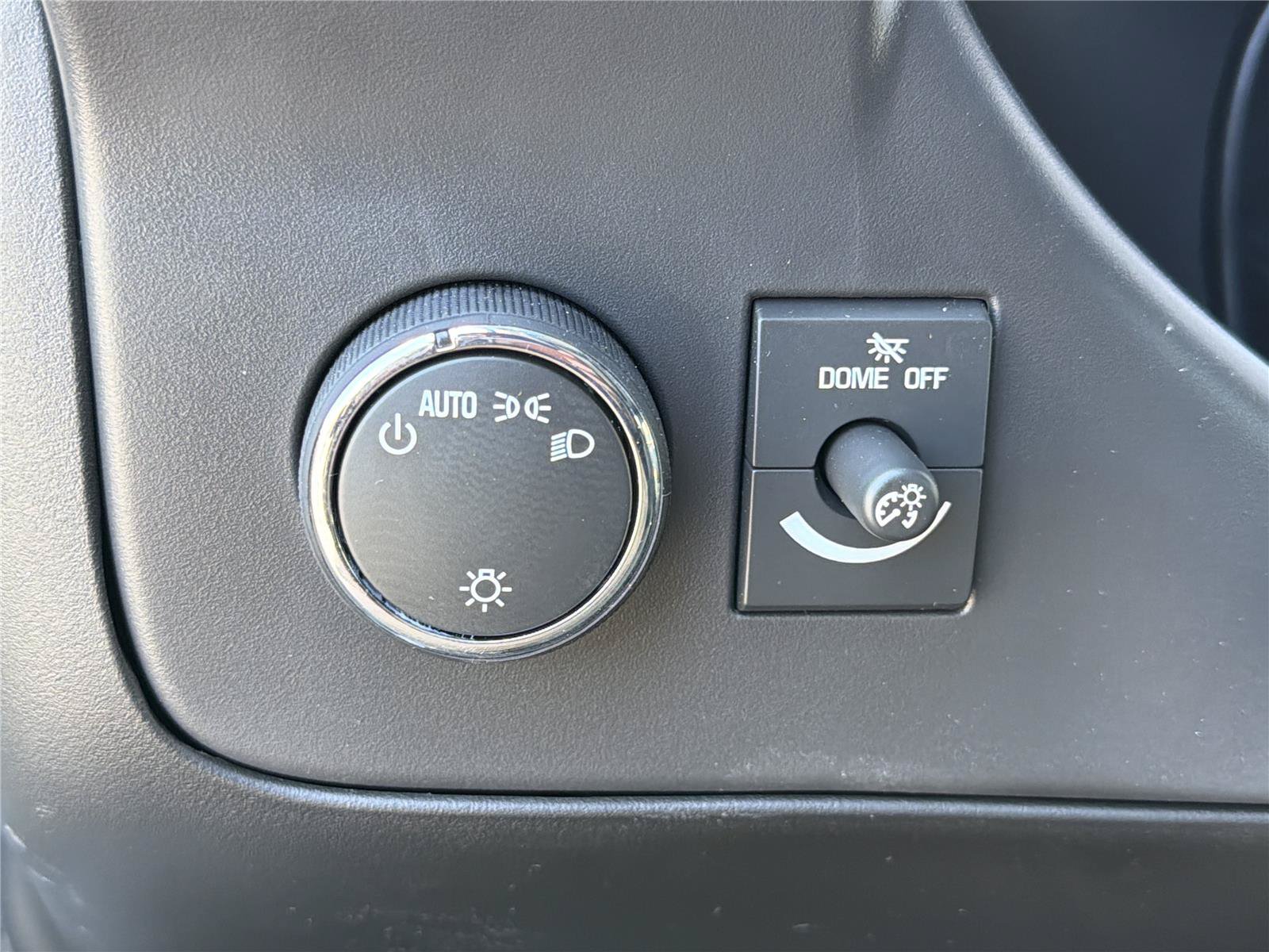 New 2025 GMC Savana 2500 w/ Driver Convenience Package RWD image 30