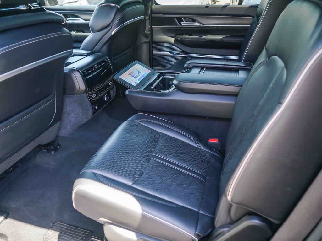 Certified 2024 Jeep Grand Wagoneer L Series II w/ Quick Order Packagew 28T AWD/4WD image 18