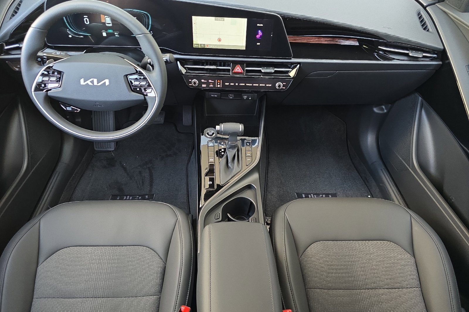New 2025 Kia Niro EX image 9
