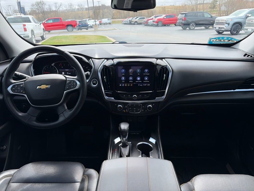 Certified 2021 Chevrolet Traverse Premier w/ Redline Edition image 11