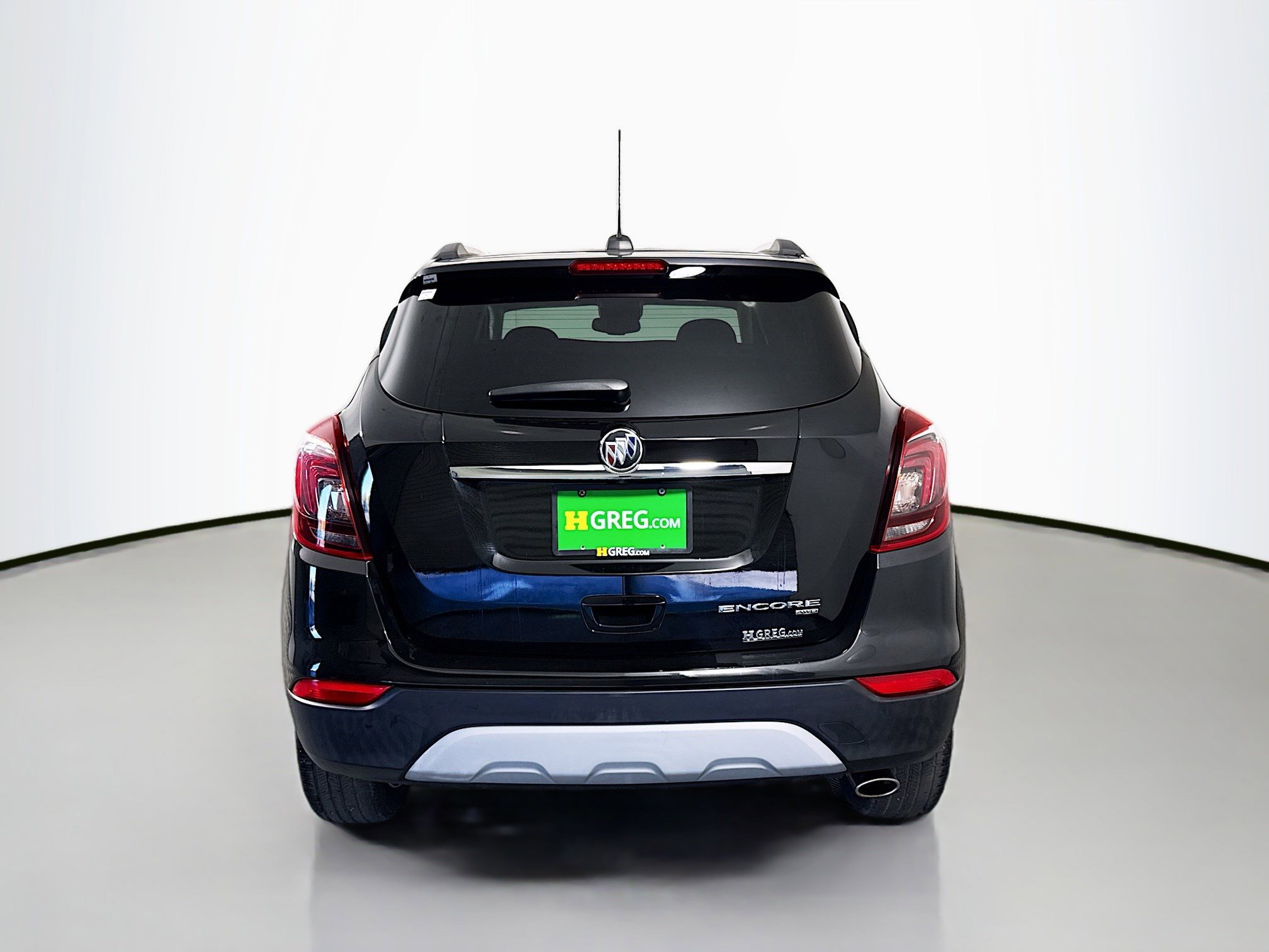 Used 2021 Buick Encore Preferred AWD/4WD image 8