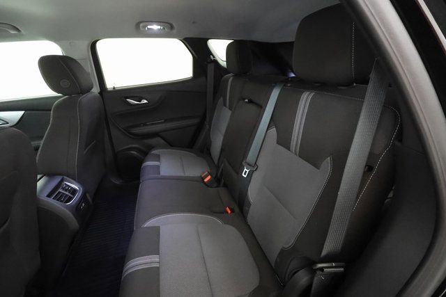 Used 2025 Chevrolet Blazer LT w/ Convenience Package image 16