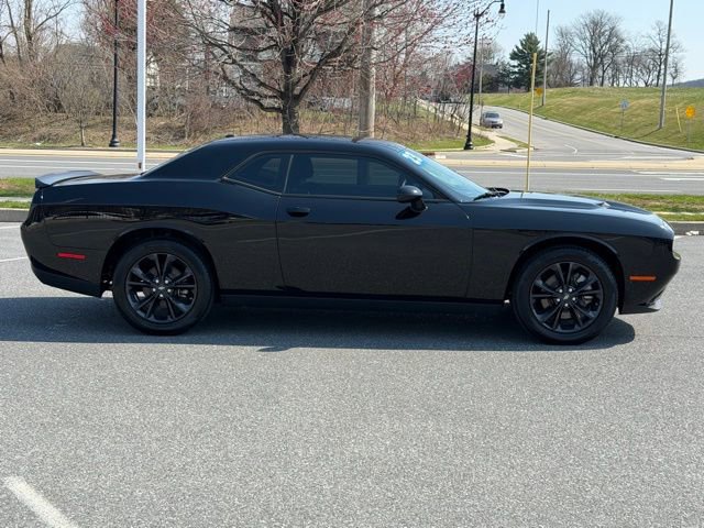 Used 2023 Dodge Challenger SXT w/ Blacktop Package image 15