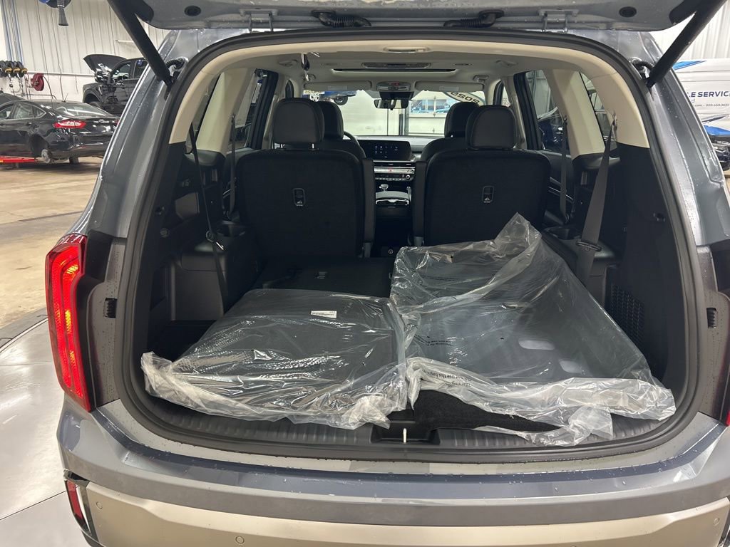 New 2025 Kia Telluride S image 27