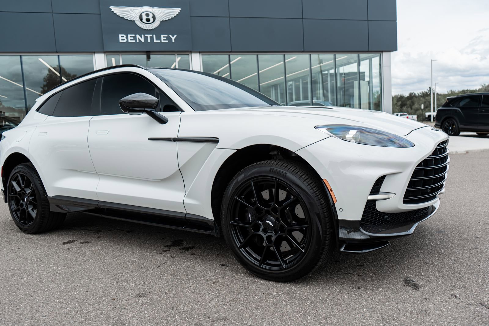Used 2023 Aston Martin DBX 707 AWD/4WD image 18